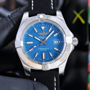 Breitling Avenger Replica Super Clone Uhren: Premium AAA+ Qualität kaufen 607778650 - front view