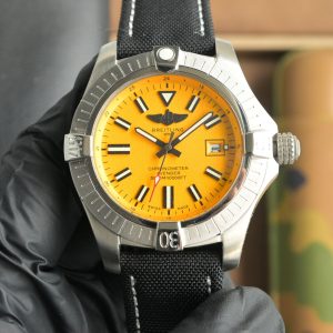 Breitling Avenger Replica Uhren: Super Clone 1:1 mit Schweizer Uhrwerk 1126286043 - front view