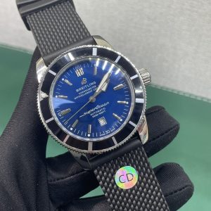 Breitling Super Clone Herrenuhr - Premium Replica Uhren mit Schweizer Uhrwerk 1039058248 - side view