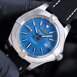 Breitling Avenger Replica Super Clone Uhren: Premium AAA+ Qualität kaufen 607778650 - side view